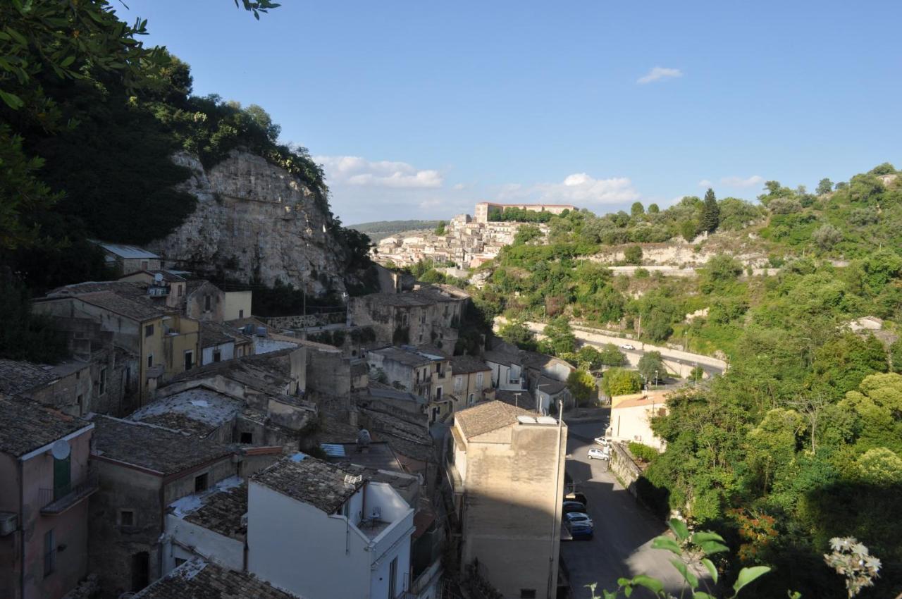Udammusu34 Villa Ragusa Bagian luar foto